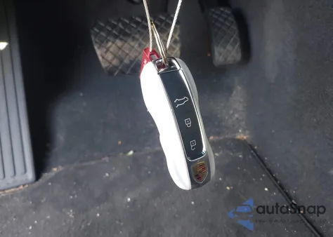 2024 Porsche Cayenne z USA, uszkodzony, nr VIN WP1AA2AY4RDA14053